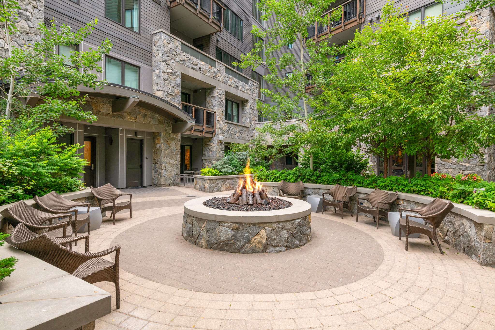 Courtyard with Firepit